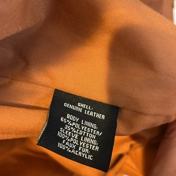 Amaryllis Leather coat with faux collar - Picture 4 of 8